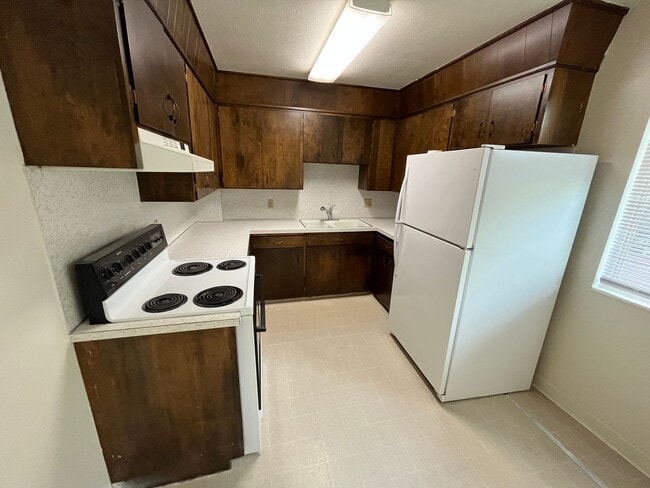 Photo - Lovely duplex for rent in Orem