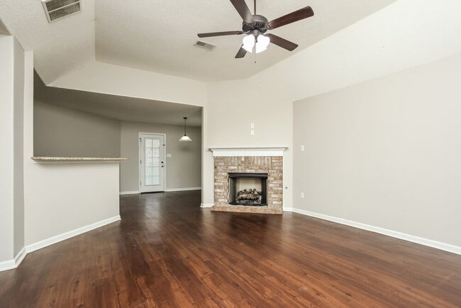 Photo - 9476 Eckley Pl