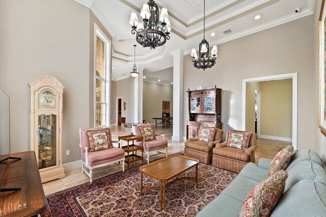 Building Photo - 2225 23rd St SW Unit SI ID1504177P