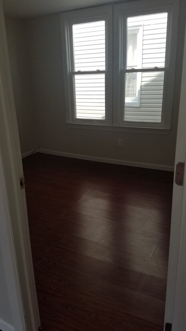 Photo - 190 Hobson St Unidad 2