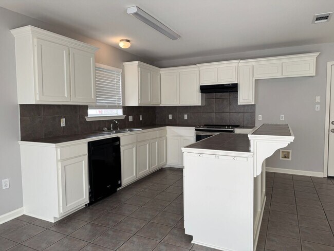 Photo - Beautiful 4 Bedroom Home for Lease in Denham Springs