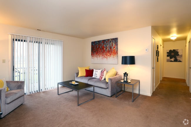 2BR, 1BA - Living Room