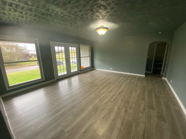 Photo - 3909 4th Ave