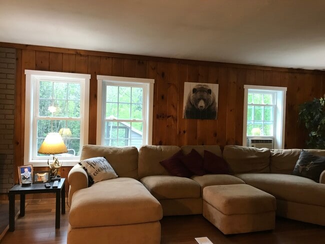 Photo - 208 Grafton Turnpike Rd