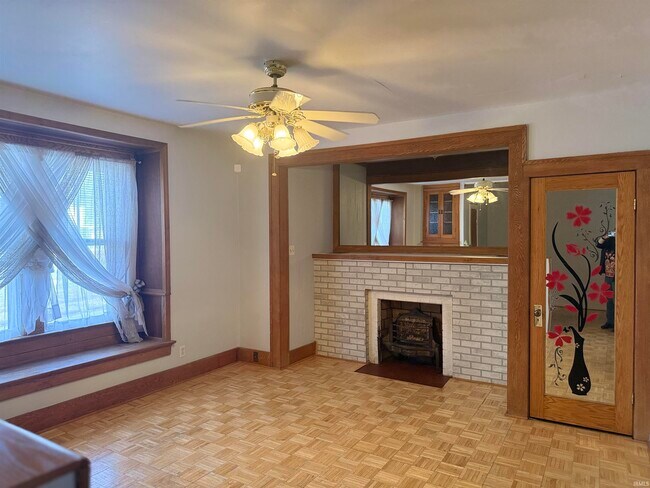 Photo - 628 W State Blvd