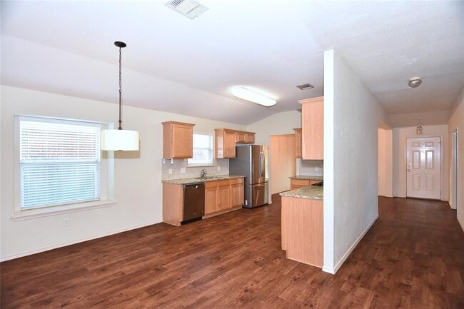 Photo - 3305 Stonewall Dr