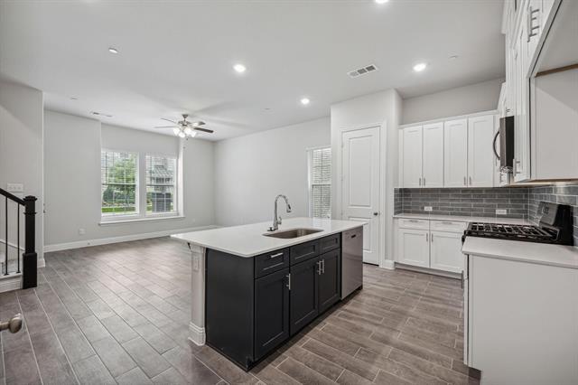 Photo - 4104 Kearsage Dr