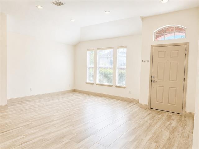 Photo - 809 Big Bend Dr