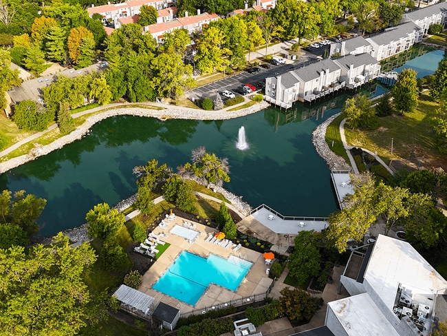 Stunning Birds Eye View of Vicino - Vicino on the Lake Rental