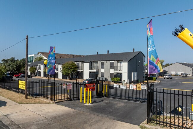 Photo - Chase Village Apartments