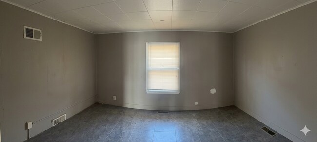 Photo - 5461 Hamilton Ave
