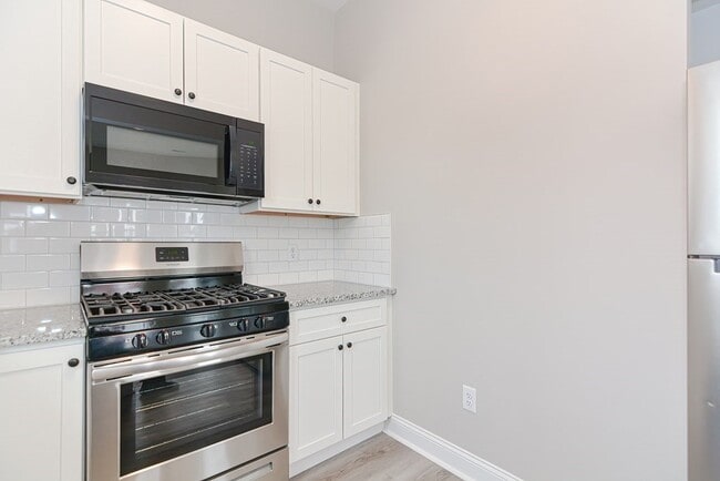 5 John St Unit 3