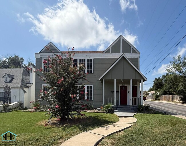 Photo - 1346 Fulton Ave