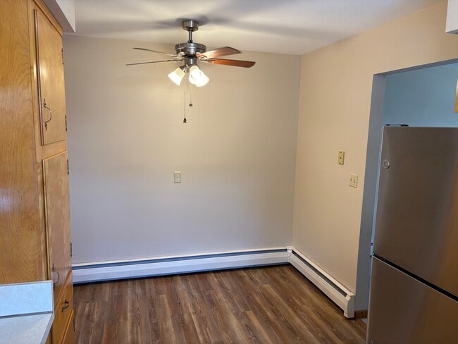 Photo - 77 Heald St Unidad 1