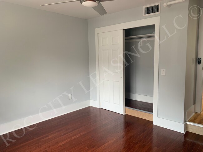 Photo - 965 Monroe Ave Unit Apt 3