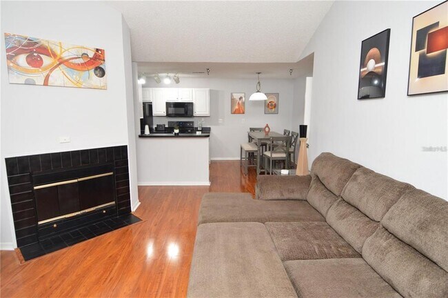 Photo - 10263 Gandy Blvd N Unidad 108