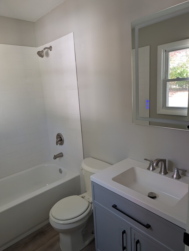 Photo - 47 Hill St Unit #8