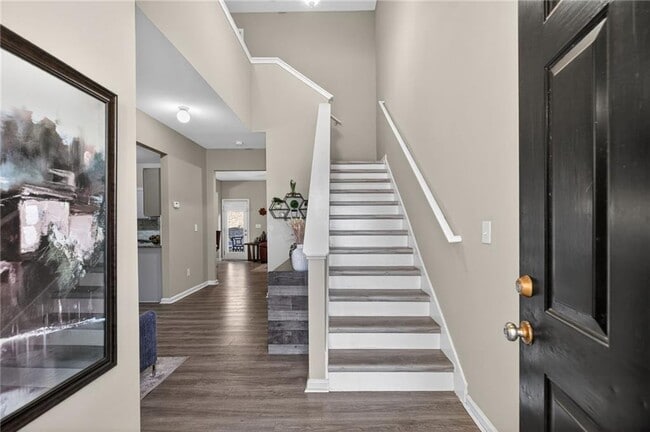 Photo - 94 Hill Crest Cir