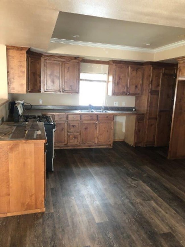 Building Photo - 209 W Park St Rental