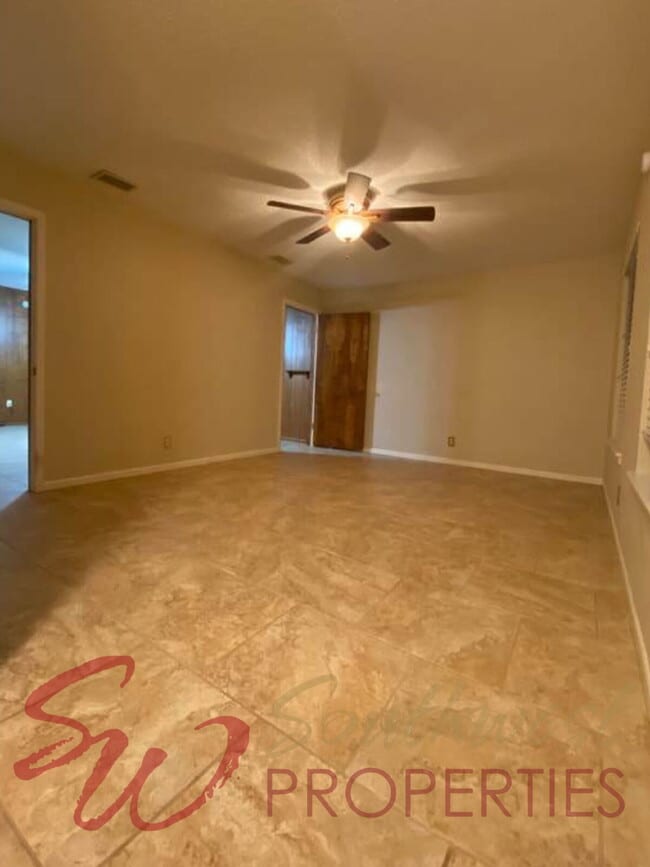 Photo - Spacious 3 Bedroom Brick Home in the Heart of Stephenville!