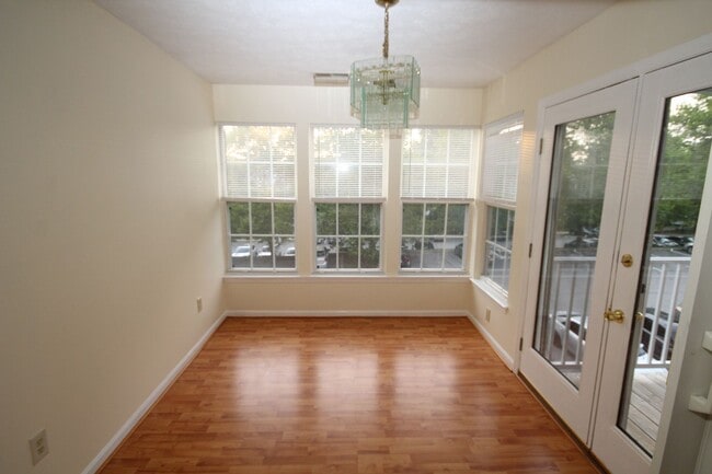 Photo - Lovely top floor condo with great features in Bel Air!