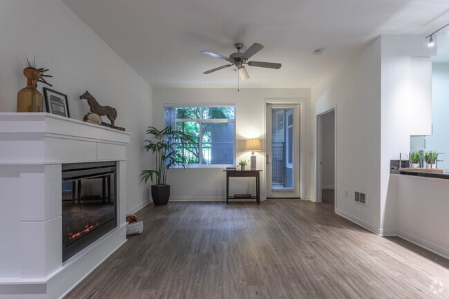 1BR, 1BA - A3 - 868 SF