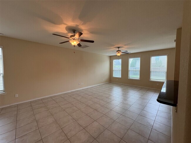 Photo - 1410 Spencer Glen Ln