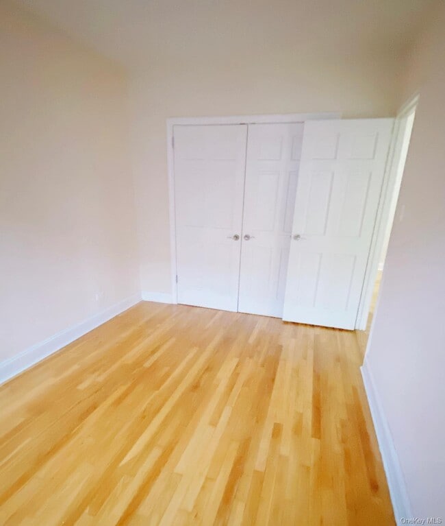 Photo - 104-20 68th Dr