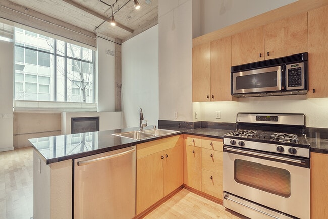 Photo - 1 Federal St Unit 4