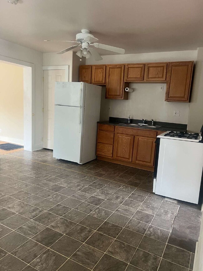 Photo - Cute 1 bedroom, 1 bath house close to downtown