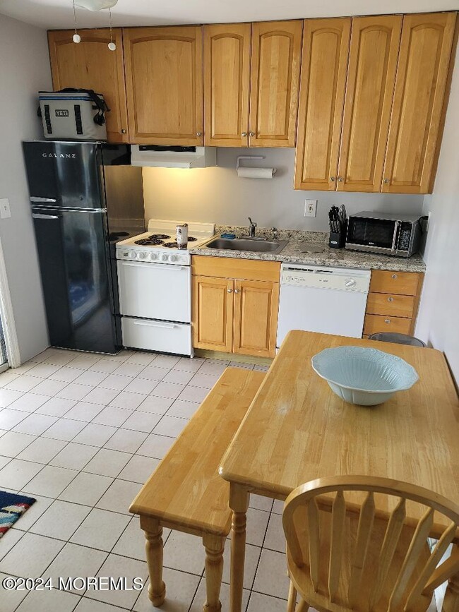 Photo - 602 Central Ave