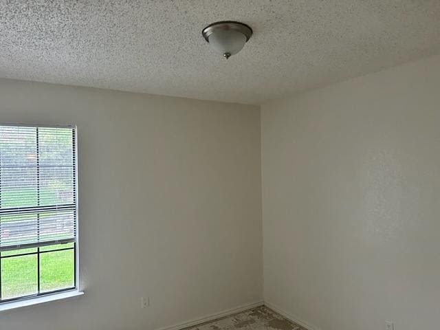 Photo - 403 E Hogan Dr