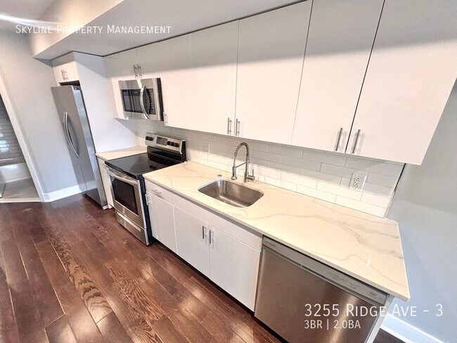 Photo - 3255 Ridge Ave Unit 3