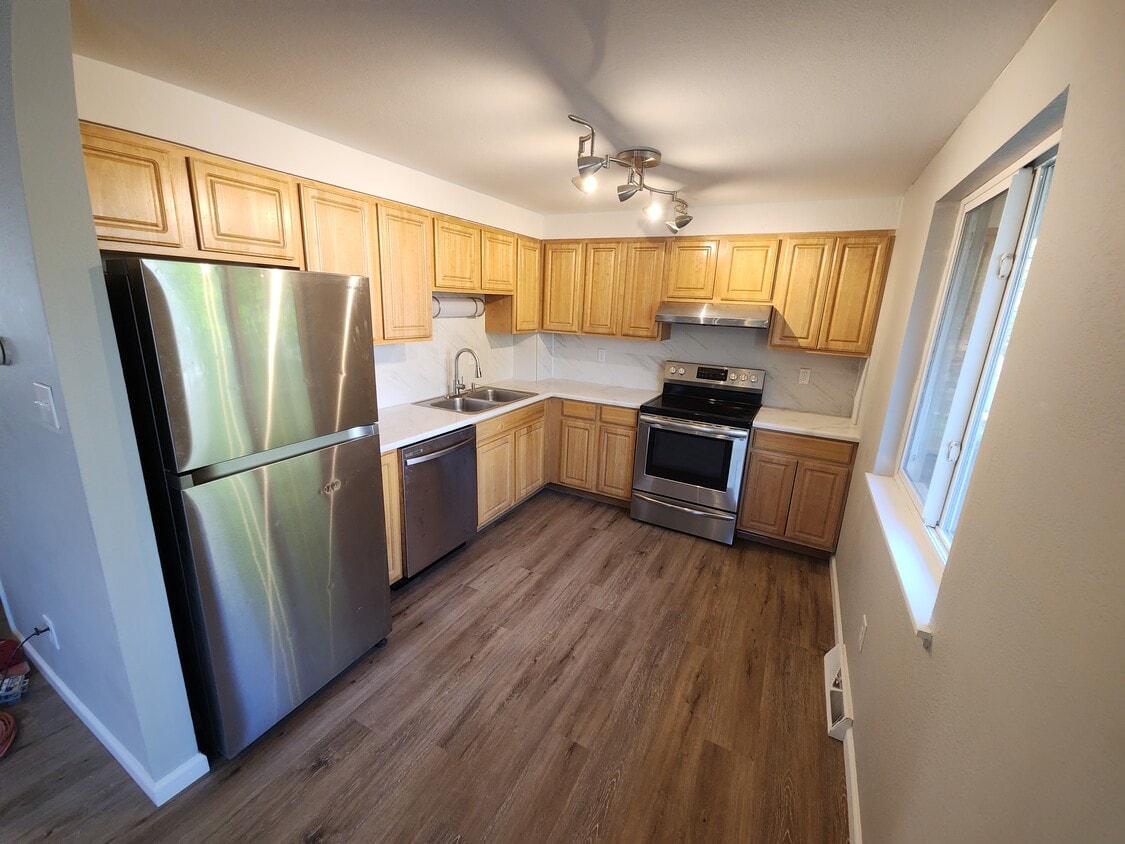 Photo - 902 Emery St (Longmont, CO)