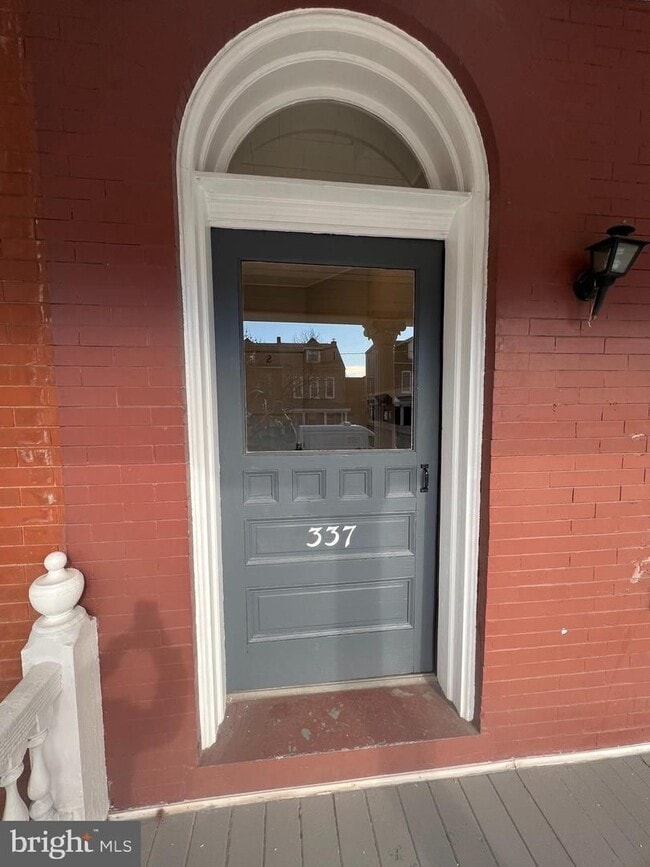 337 W Lemon St Unit 337 W. Lemon Unit 2