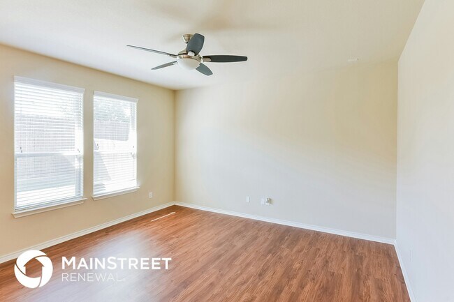 Photo - 128 Creek Terrace Dr