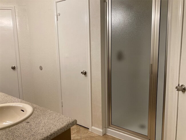 Photo - 5008 Rockland Dr