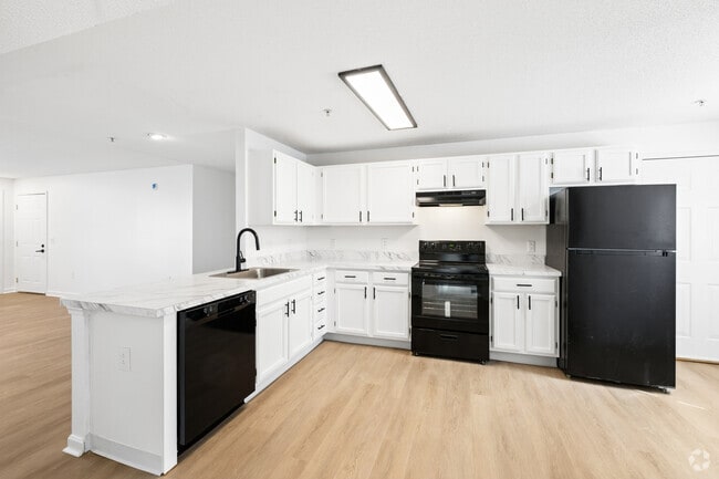 2 habitaciones, 2 baños - 980 pies cuadrados - Cocina - ReNew Norwich