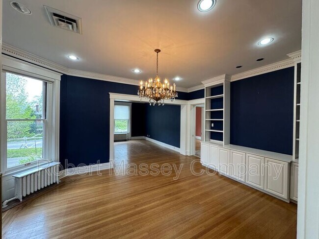 Photo - 2101 Cherokee Pkwy Unidad #2