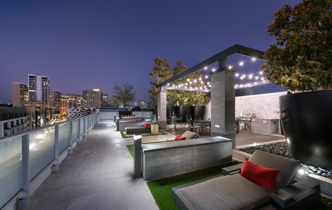 Rooftop Terrace Lounge
