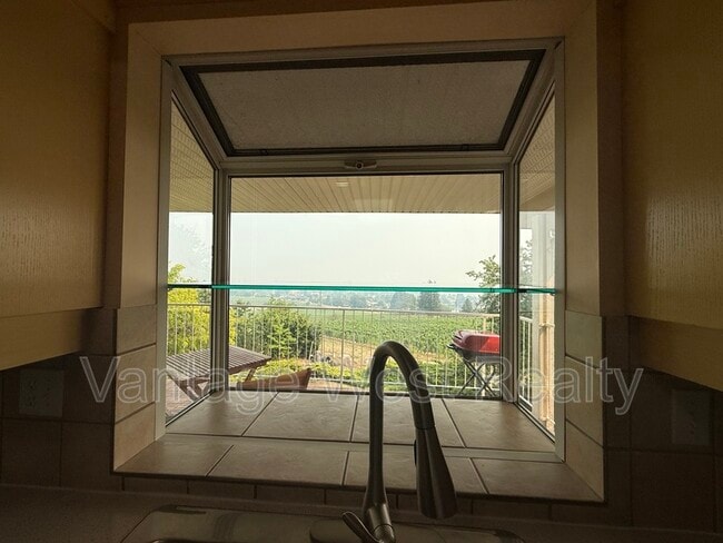 1-1103 Trevor Drive