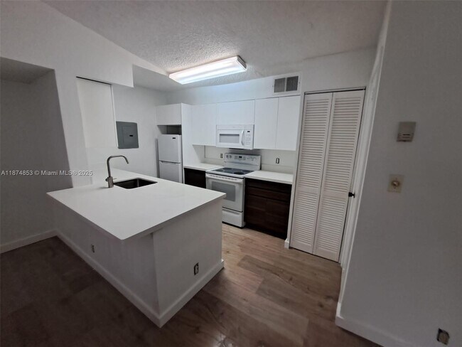 Photo - 2946 S University Dr Unit 7206