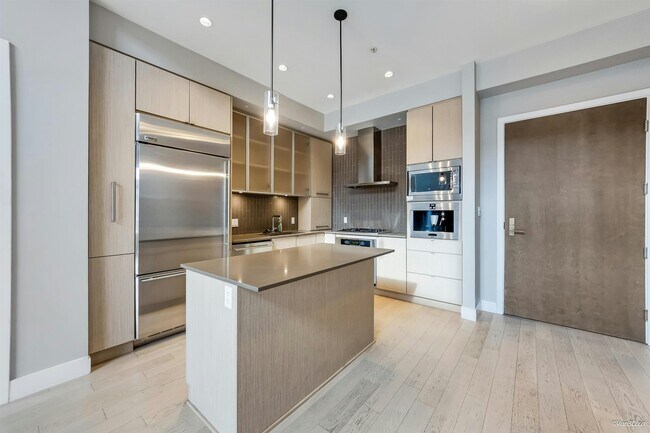 Photo - 260 Salter St