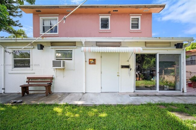 Building Photo - 1785 NE 159th St Unit . Rental