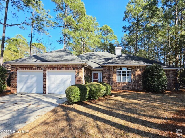 Building Photo - 100 Tamarisk Ln Rental