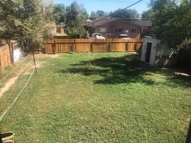 Photo - 2 Bedroom 1 Bathroom in East Denver Availa...