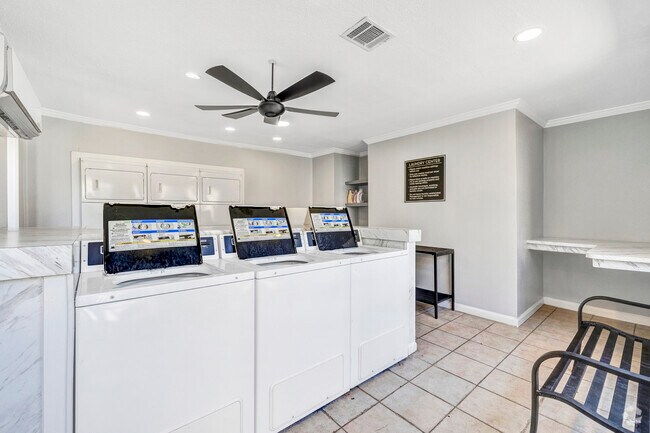 Laundry Center