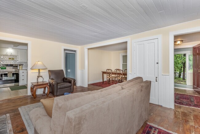 Photo - 575 County Route 2