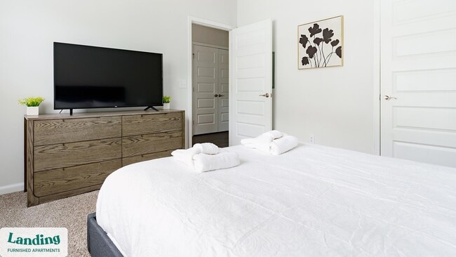 Photo - 702 US-80 Unidad 3803