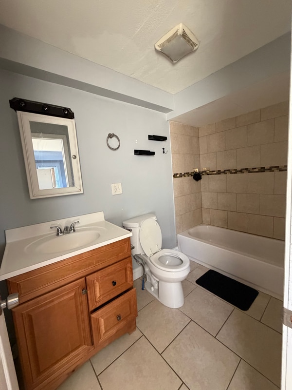 Photo - 319 Admiral St